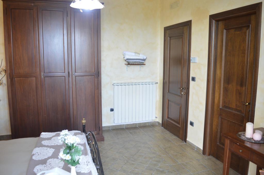 Villa Tre Colli Agri B&B Ariano Irpino Exterior photo